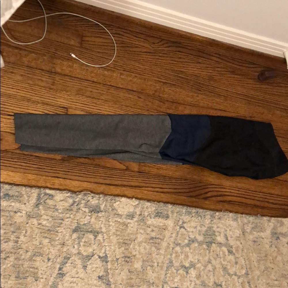 Outdoor voices leggings